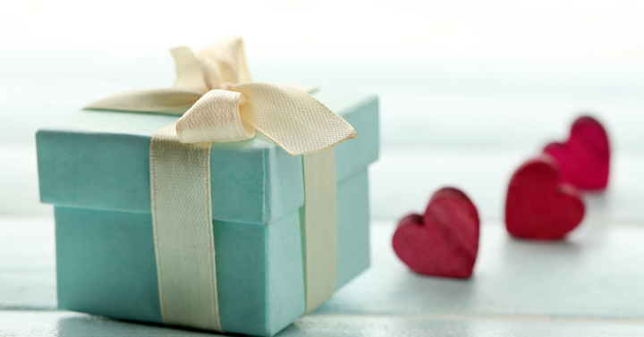 Valentine's Day Gifts & Ideas 2023