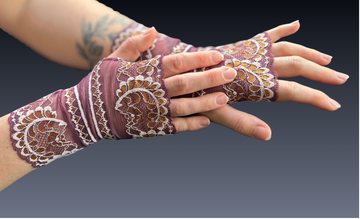 Lace WRISTEES® - Wine & Gold - 21cm
