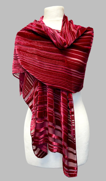 Hand-dyed wrap - Stripey - Claret red