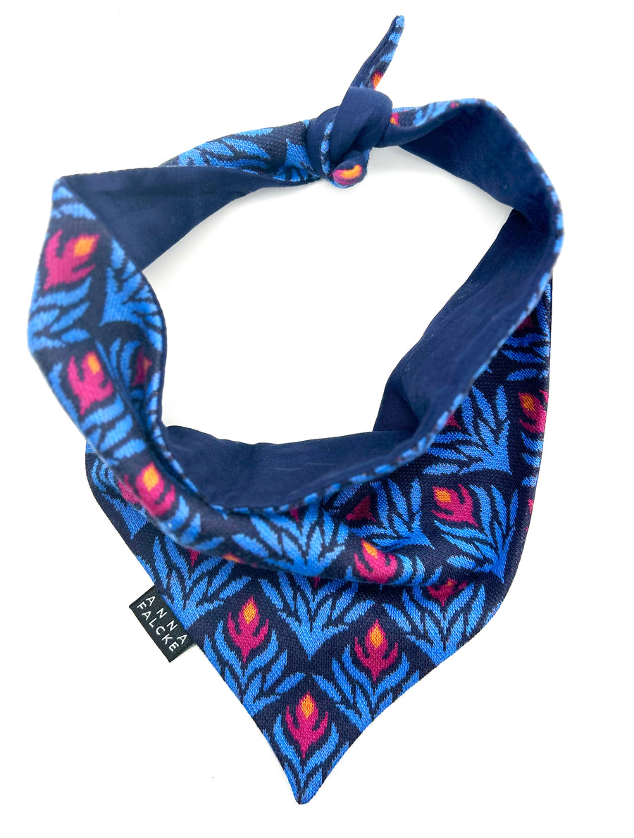 Organic flower design in blue - Luxury Dog Lead set