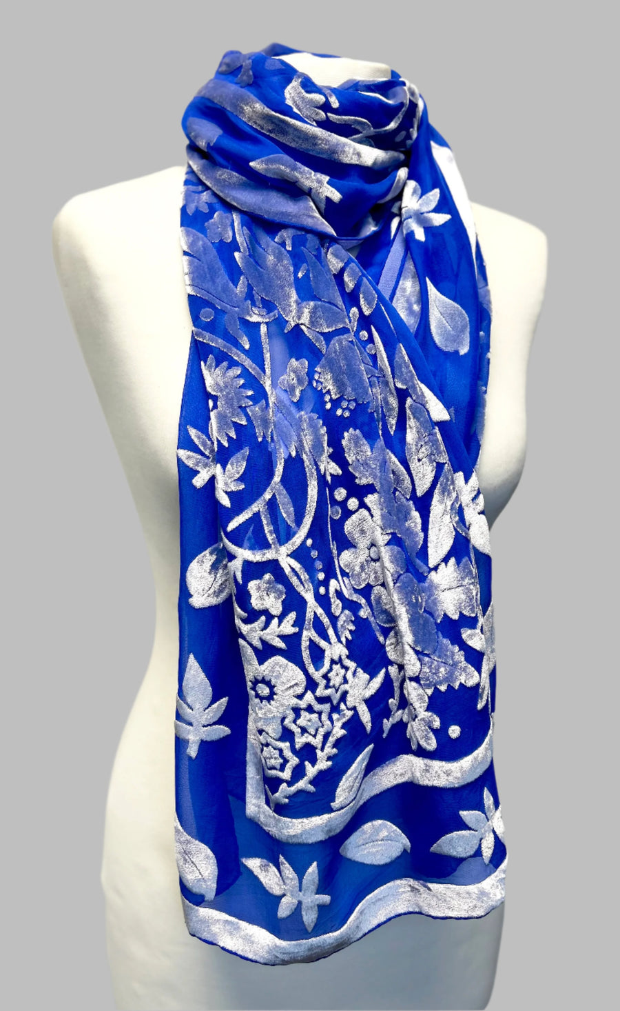 Hand-dyed wrap - Flower garden - Royal blue