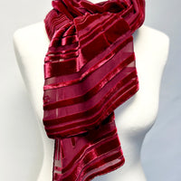 Hand-dyed wrap - Stripey - Claret red
