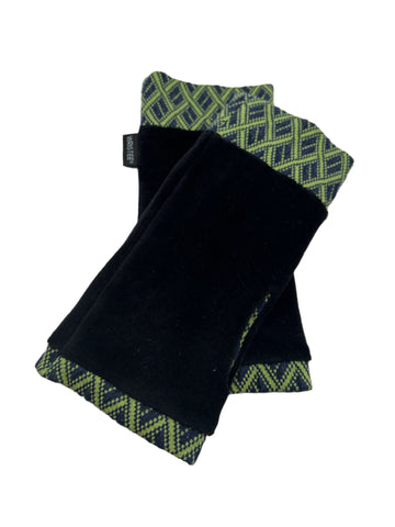 Organic cotton Wristees- Black velvet and Green Fenceknit