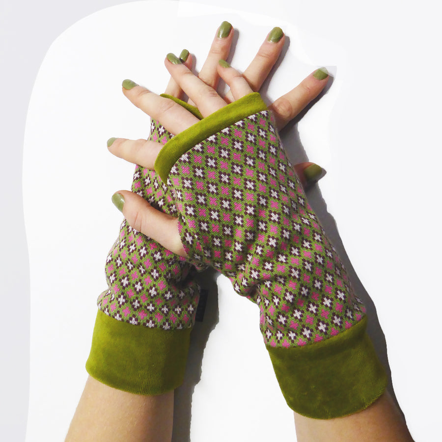 Organic cotton Wristees - Vintage Greens