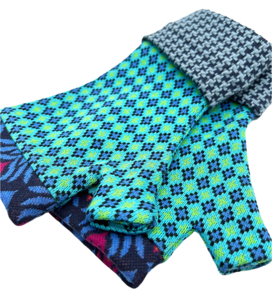 Organic cotton wristees with thumb - Vintage patchwork - blue