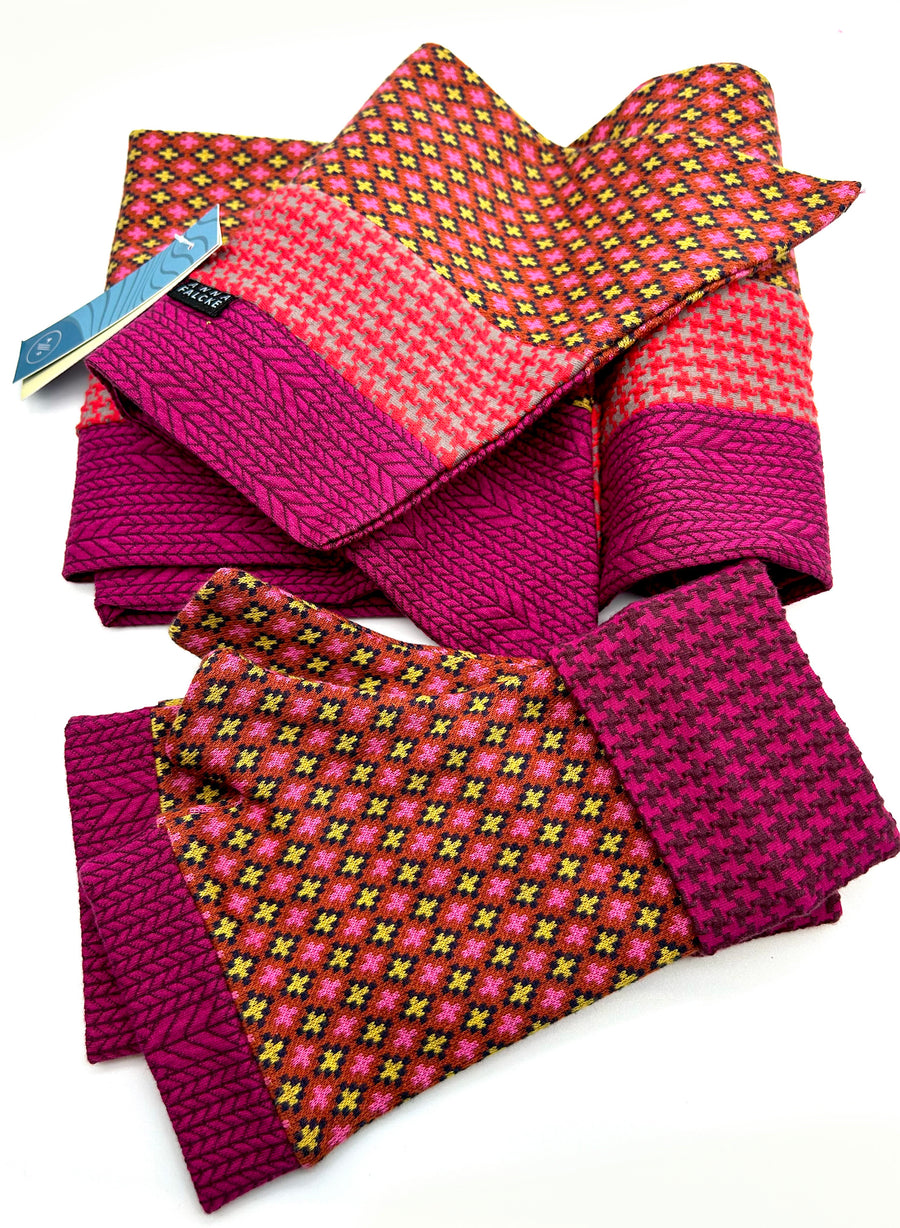 Organic cotton wristees with thumb - Vintage patchwork - Rusts and Magenta