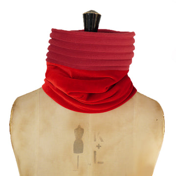 Velvet snood - Scarlet red