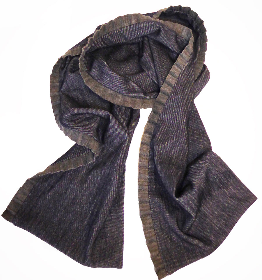 Denim ruffle scarf - Charcoal trim - annafalcke.com