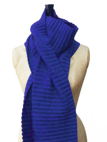 Long Pleated Scarf - Royal blue