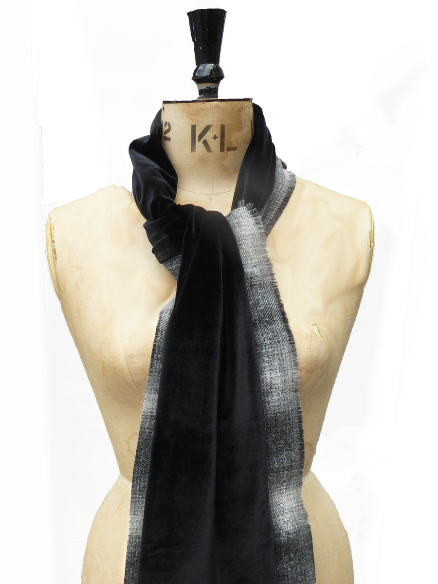 Velvet & Tweed scarf- Black
