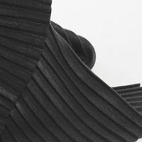 Pleated Wrap - annafalcke.com